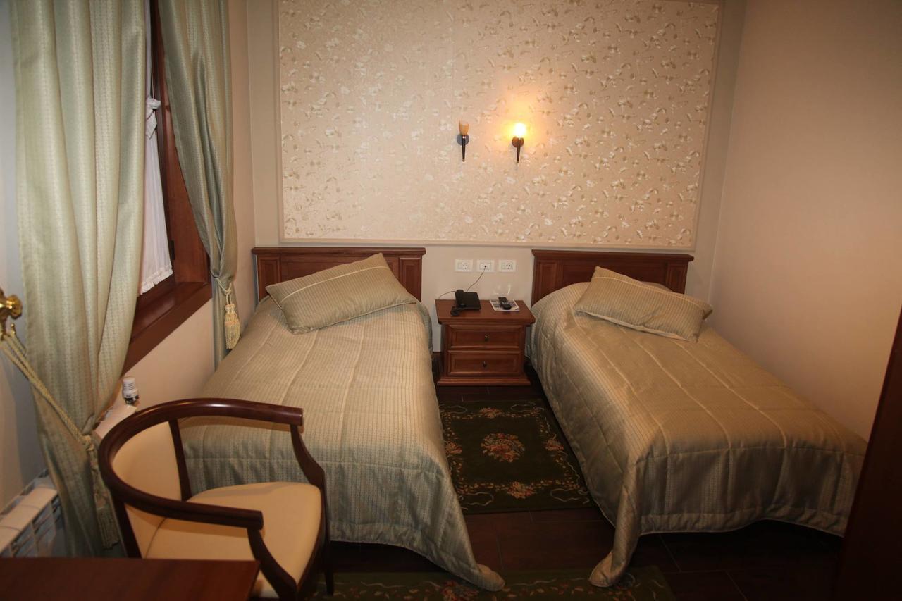 Vila Sigal Pogradec Luaran gambar