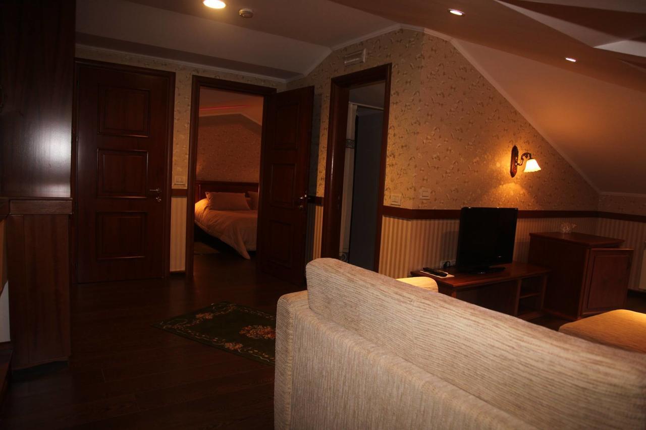 Vila Sigal Pogradec Luaran gambar