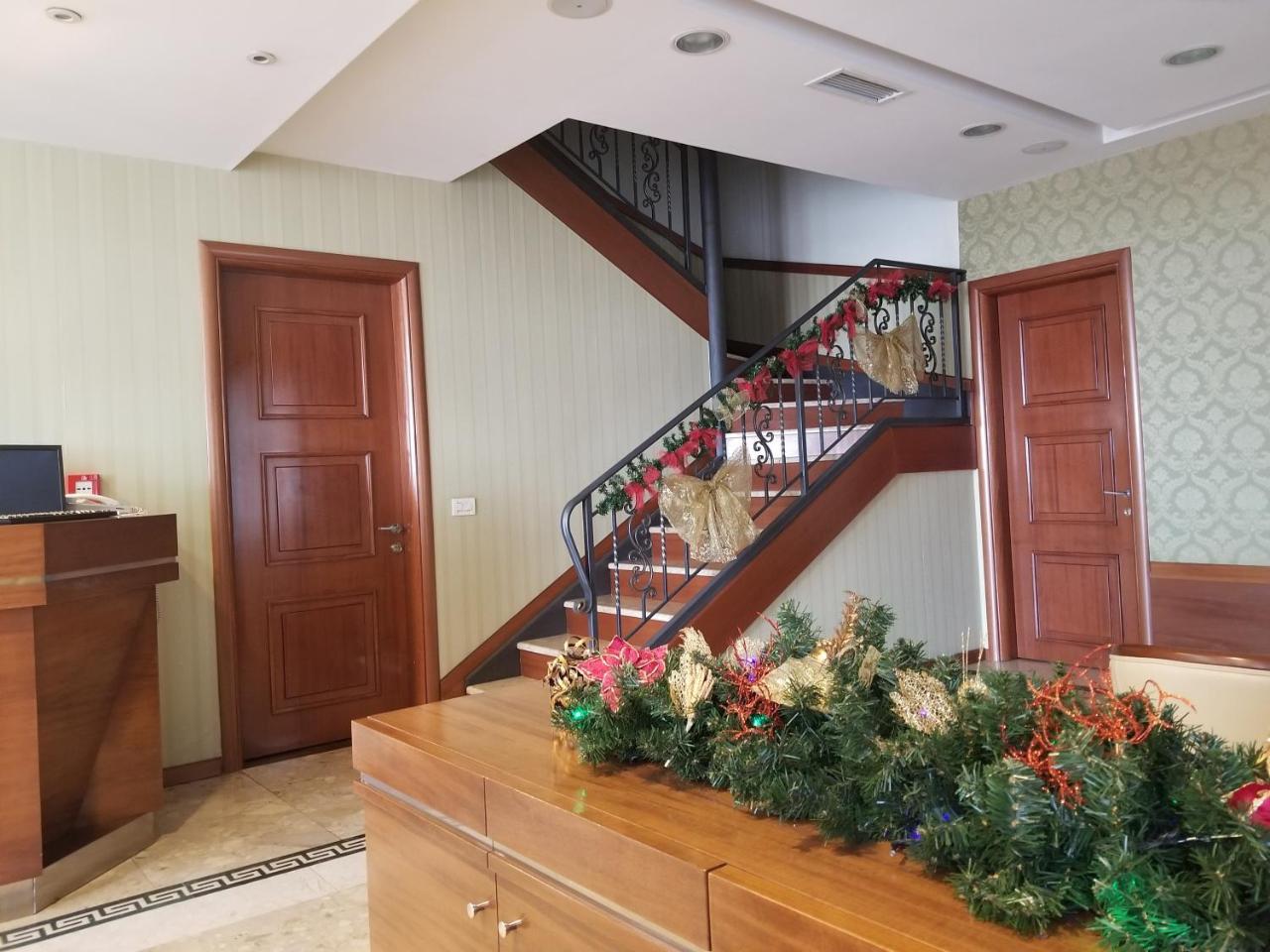Vila Sigal Pogradec Luaran gambar