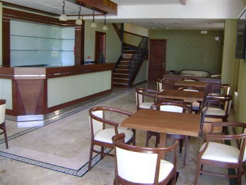 Vila Sigal Pogradec Luaran gambar